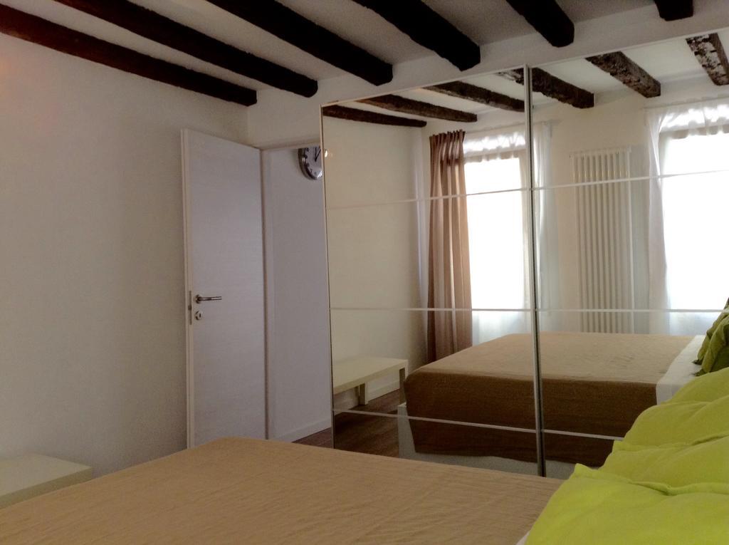 Nel Cuore Di Venezia Apartment Room photo