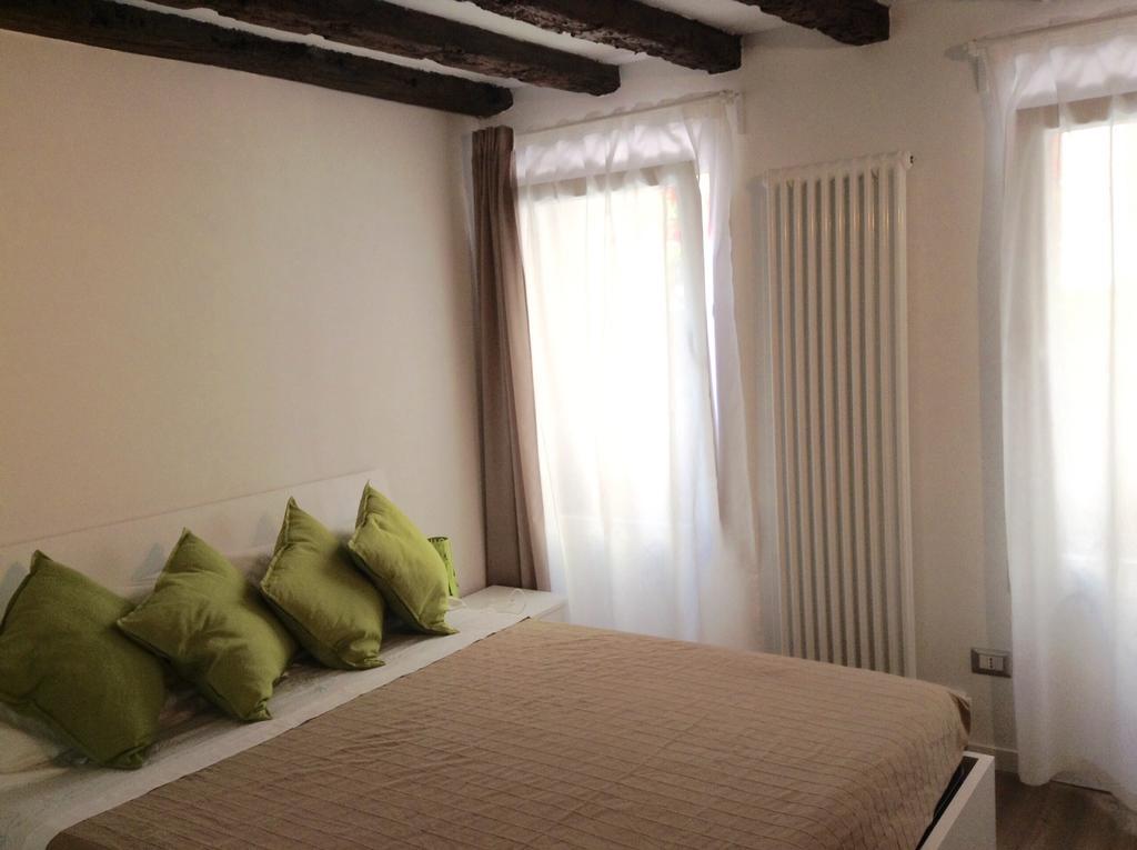 Nel Cuore Di Venezia Apartment Room photo